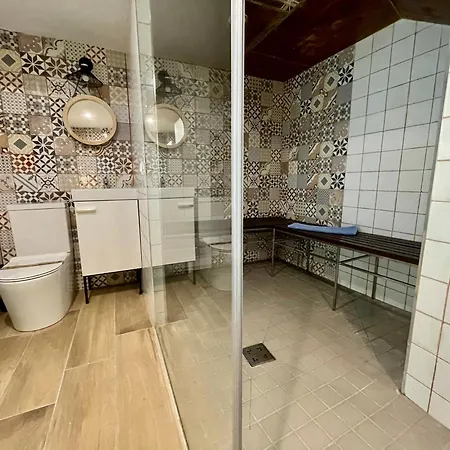 Estudio Con Jaccuzi Y Sauna Montana Y Playa Apartment *