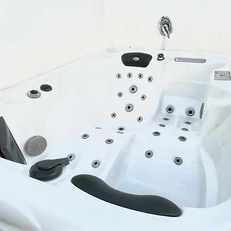 Estudio Con Jaccuzi Y Sauna Montana Y Playa Apartment Tavernes de Valldigna